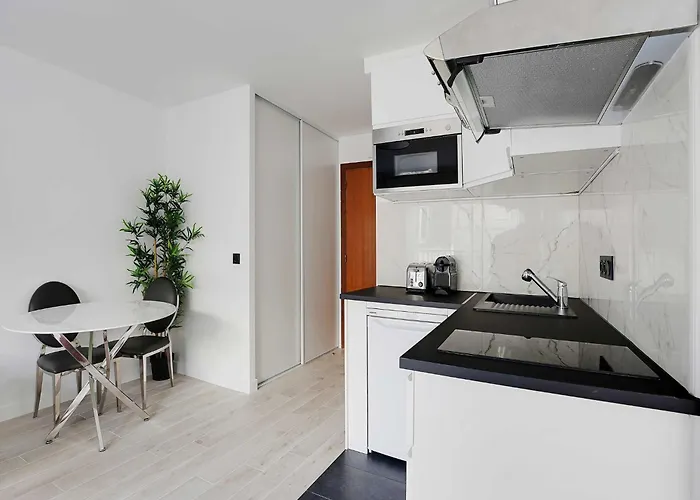 Charming Near Trocadero - Mobility Lease